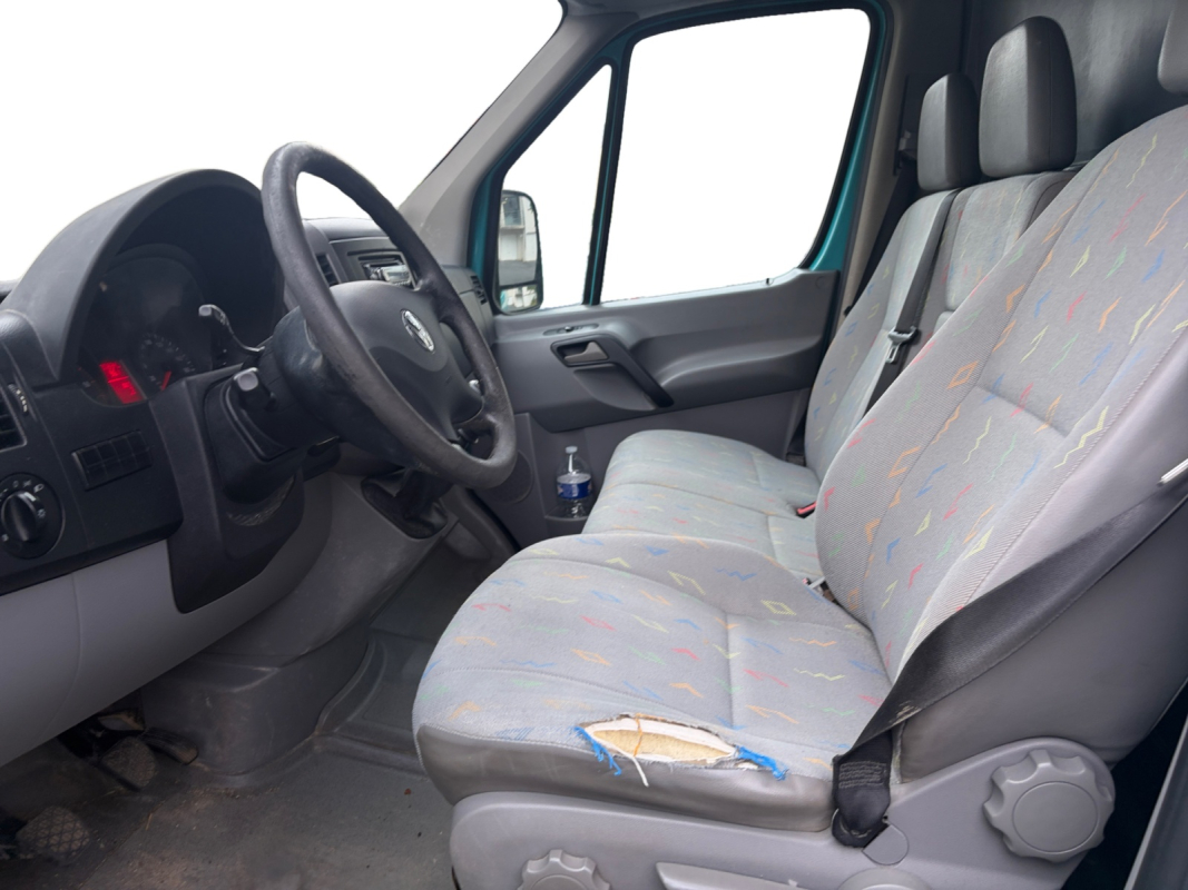 Volkswagen Crafter — 8