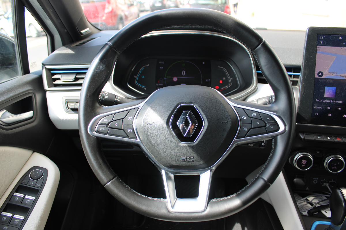Renault Clio — 15