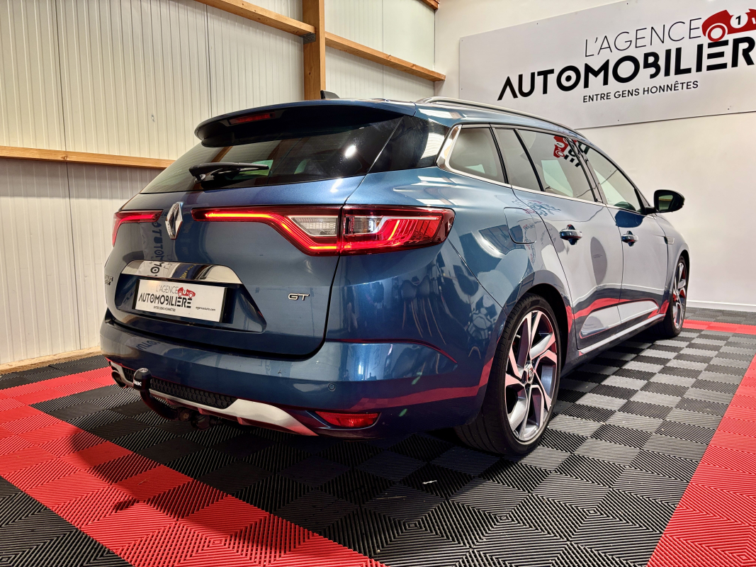 Renault Megane Estate — 5