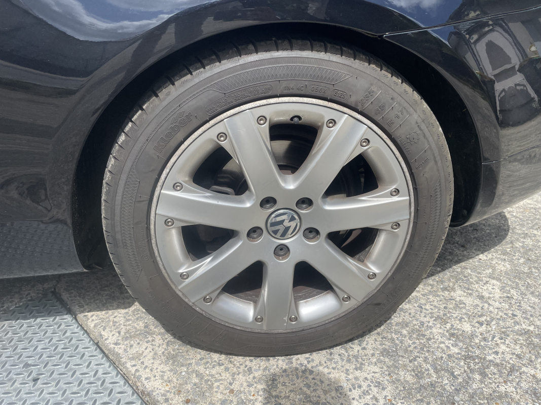 Volkswagen EOS — 24