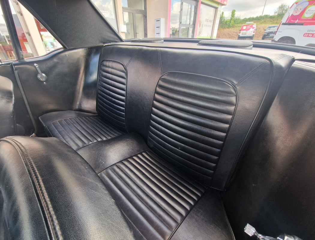 Ford Mustang — 15
