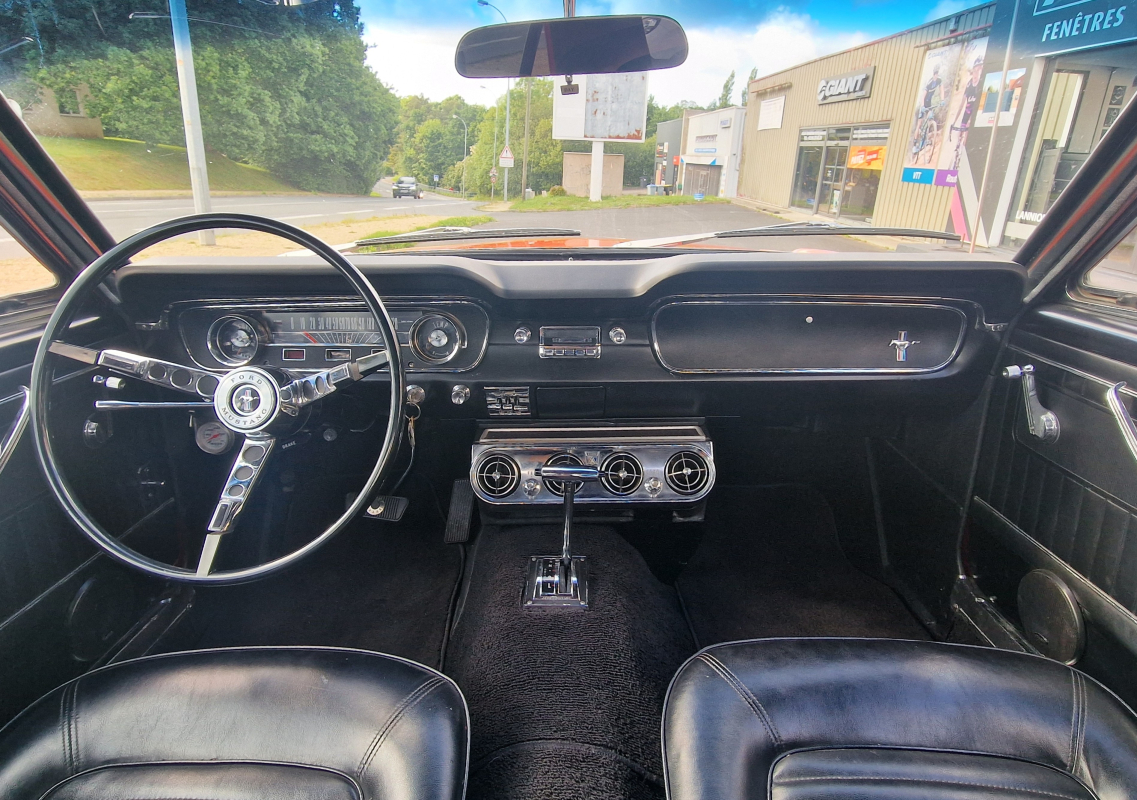Ford Mustang — 9