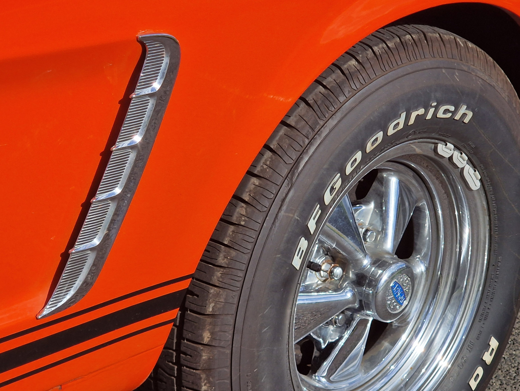 Ford Mustang — 31