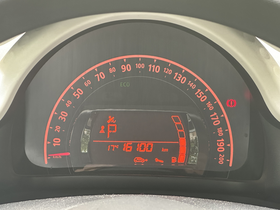 Renault Renault Twingo 3 — 40