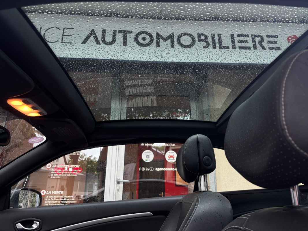 Renault Megane CC — 20