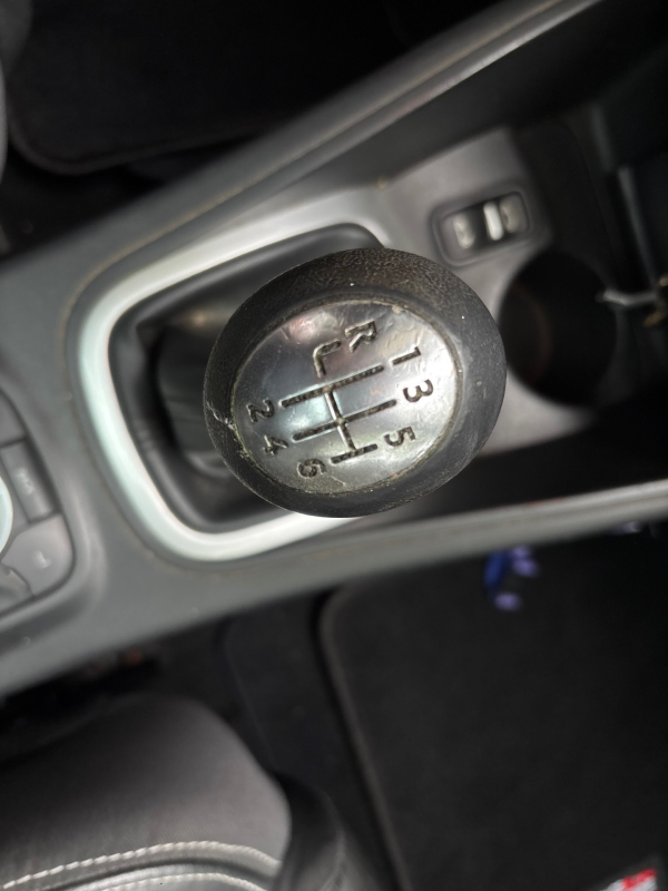Renault Megane CC — 21