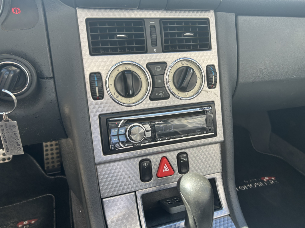 Mercedes SLK — 23