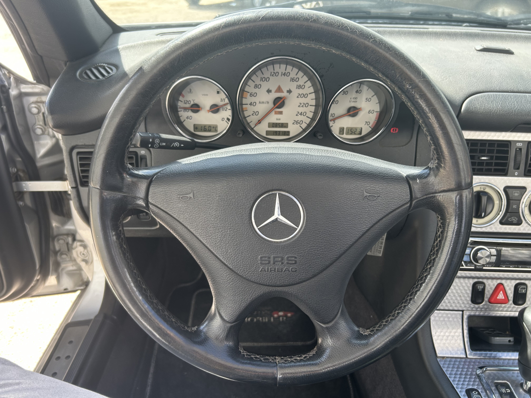 Mercedes SLK — 14