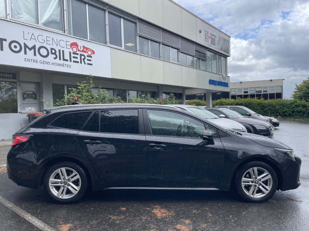 Toyota Corolla — 8