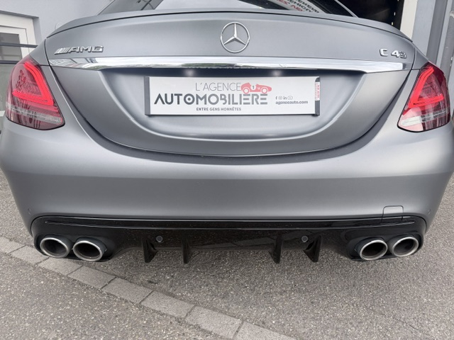 Mercedes Classe C — 26