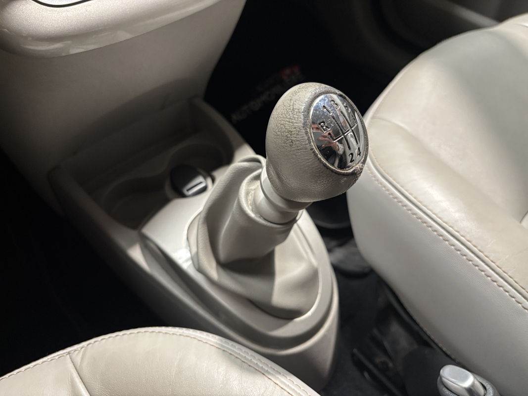 Renault Twingo — 21