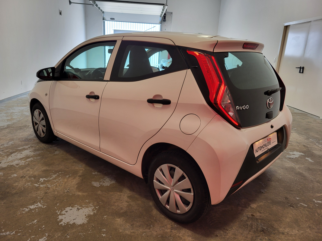 Toyota Toyota Aygo 2 — 5
