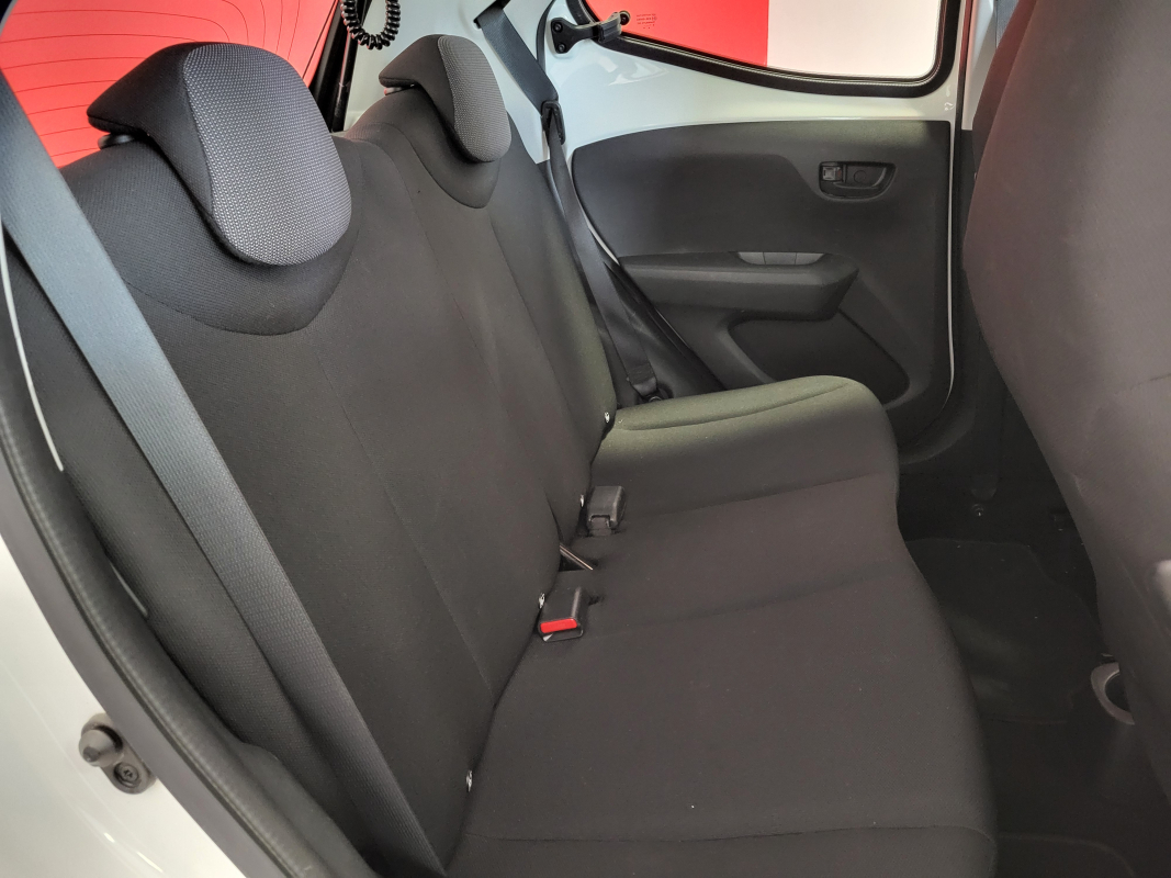 Toyota Toyota Aygo 2 — 24