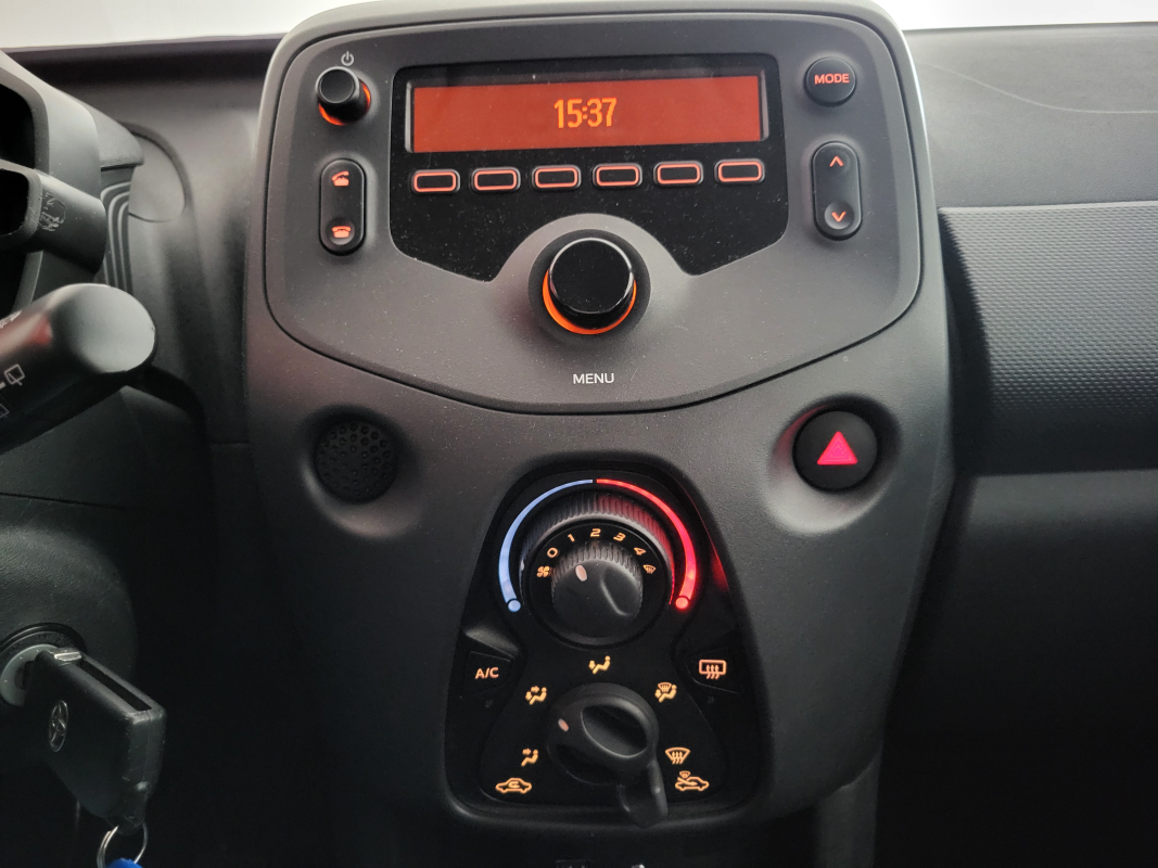 Toyota Toyota Aygo 2 — 17