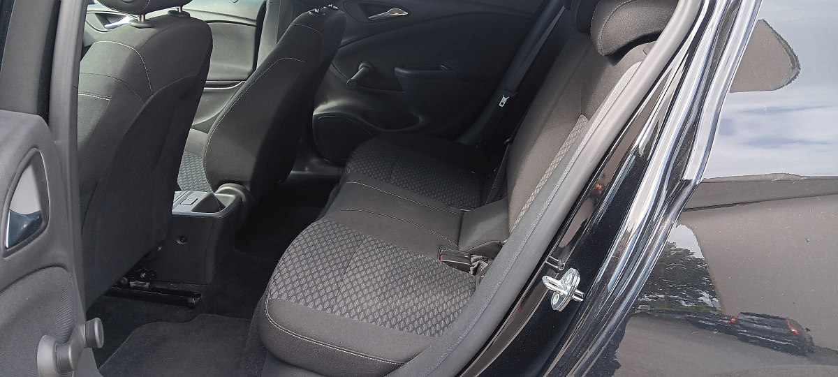 Opel Astra — 12