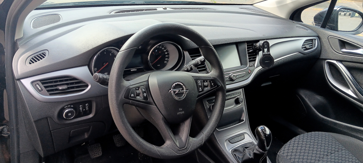 Opel Astra — 8