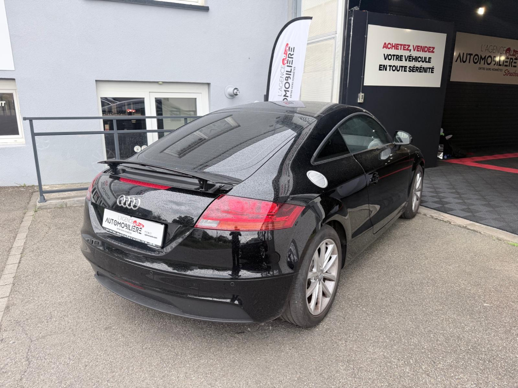Audi TT — 2