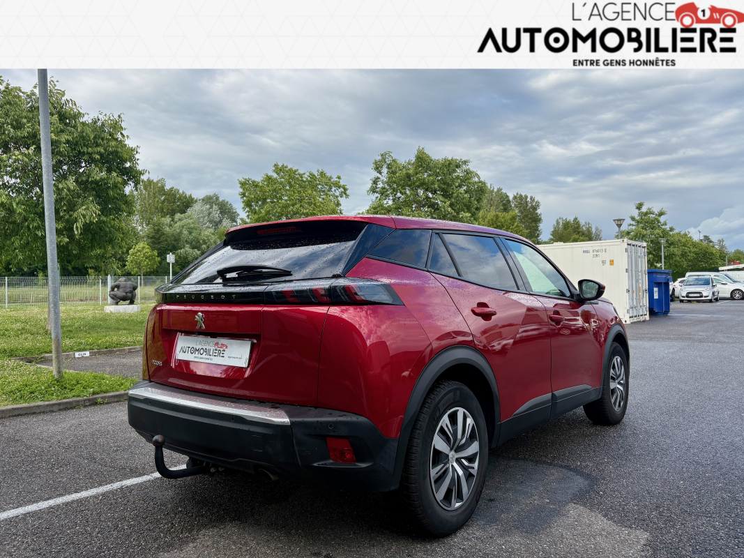 Peugeot 2008 — 3