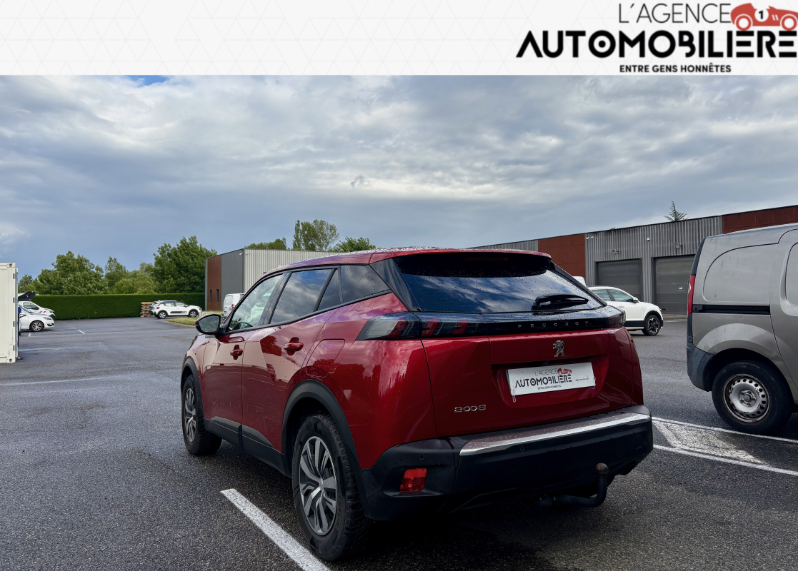 Peugeot 2008 — 5