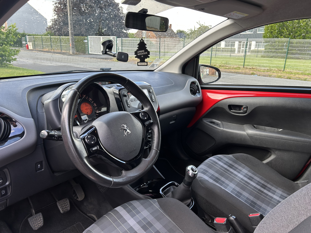 Peugeot 108 — 15