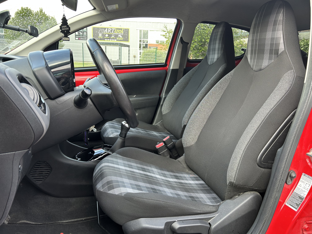 Peugeot 108 — 14