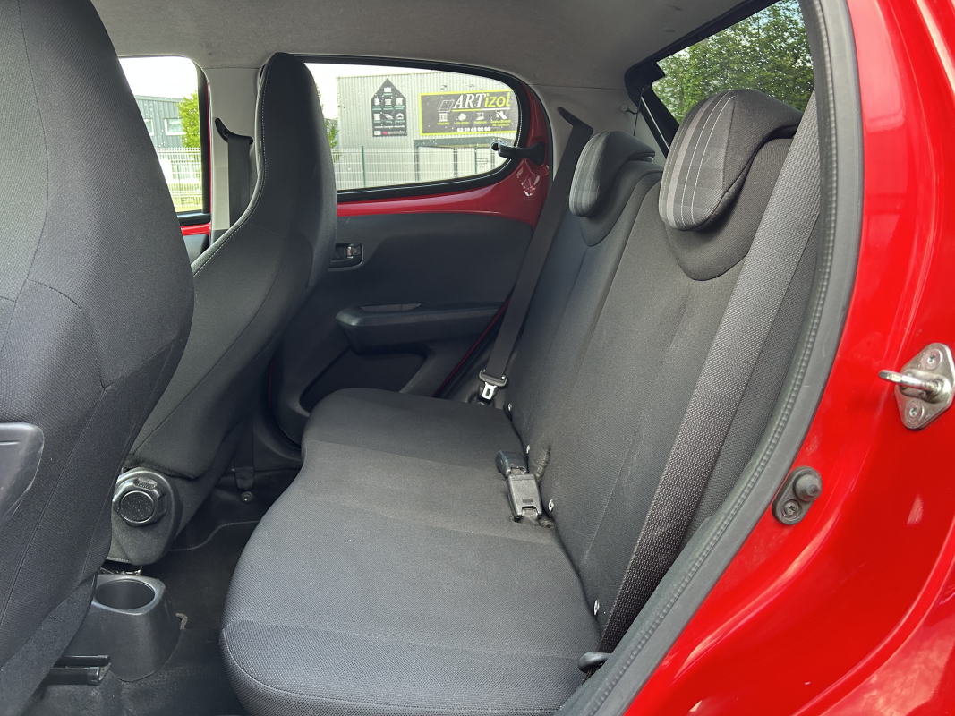 Peugeot 108 — 27