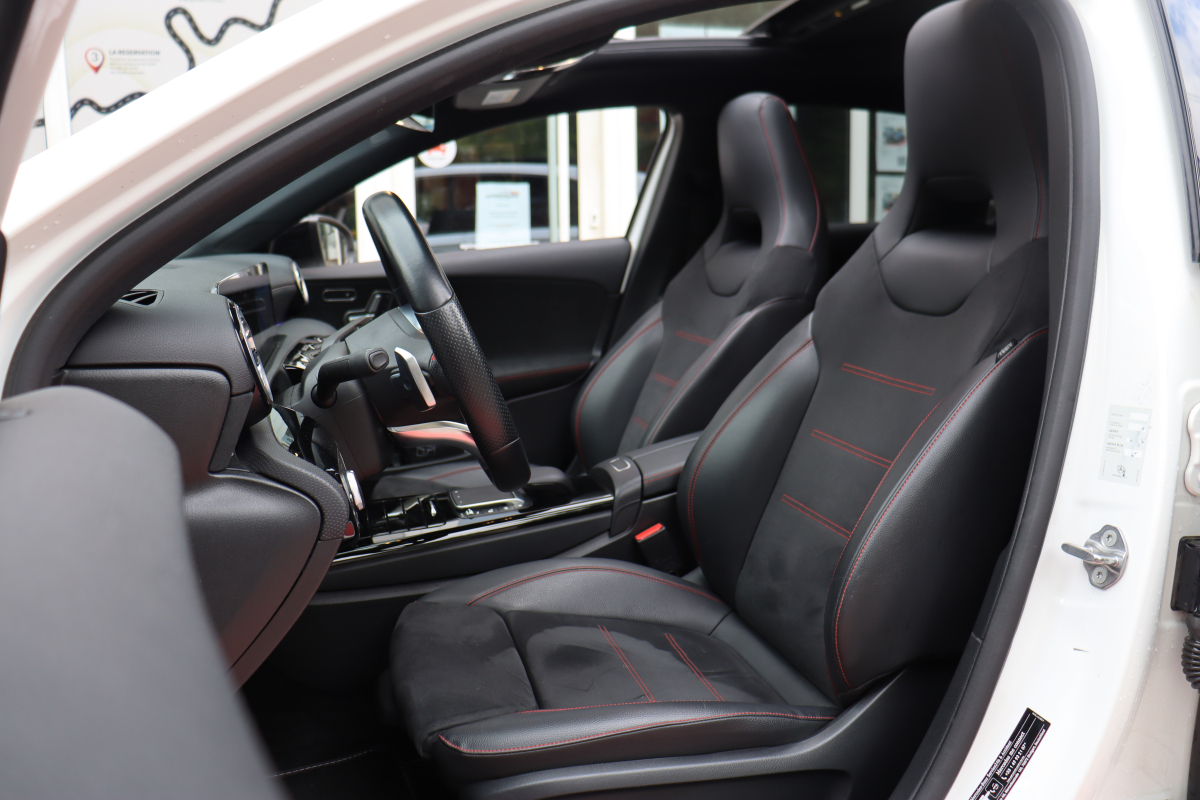 Mercedes Classe A — 23