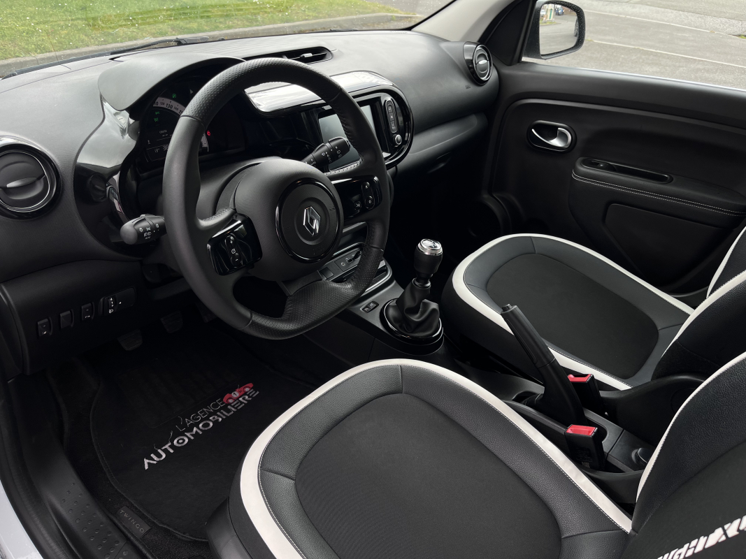 Renault Renault Twingo 3 — 13