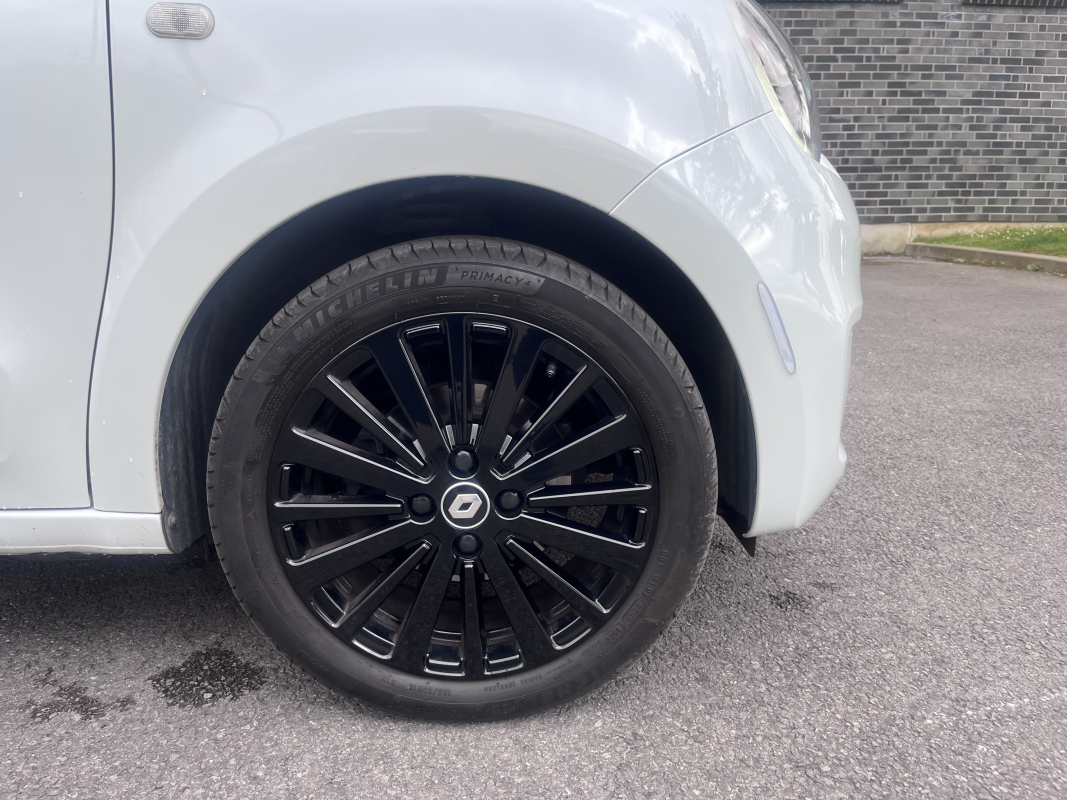 Renault Renault Twingo 3 — 33