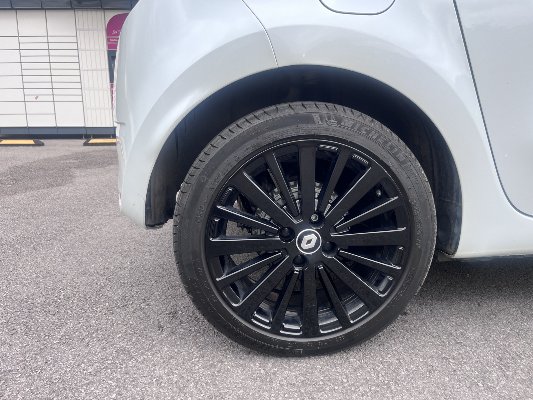 Renault Renault Twingo 3 — 34