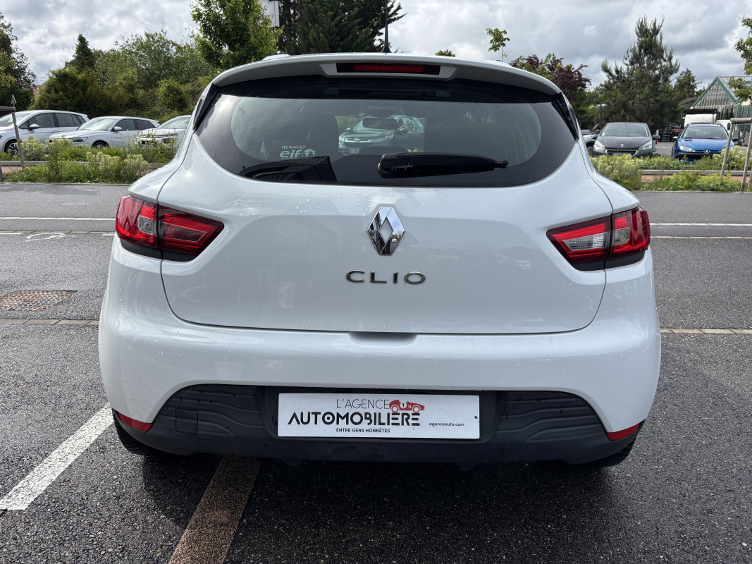 Renault Clio — 6