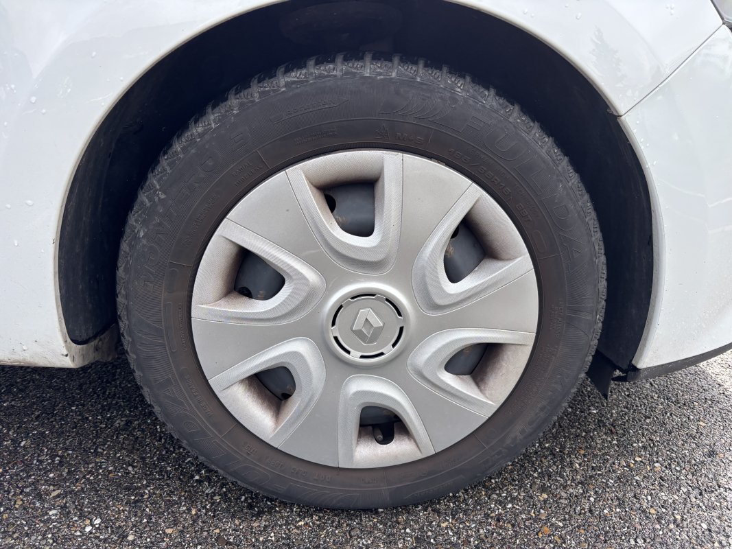 Renault Clio — 26