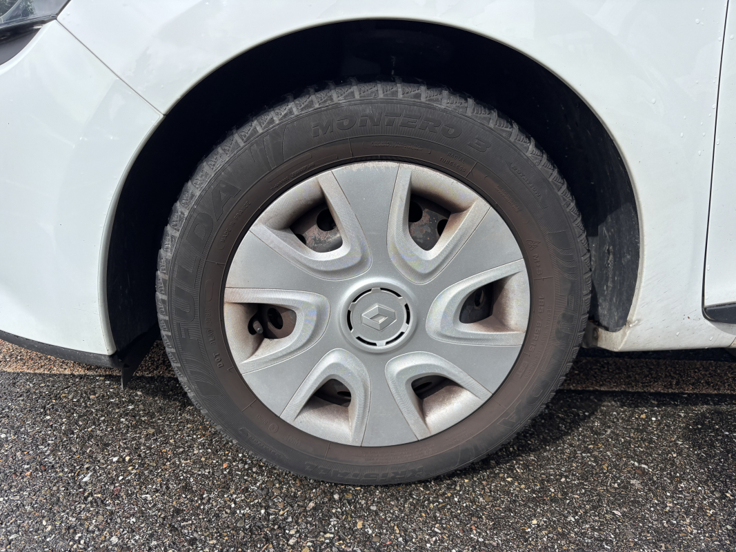Renault Clio — 27