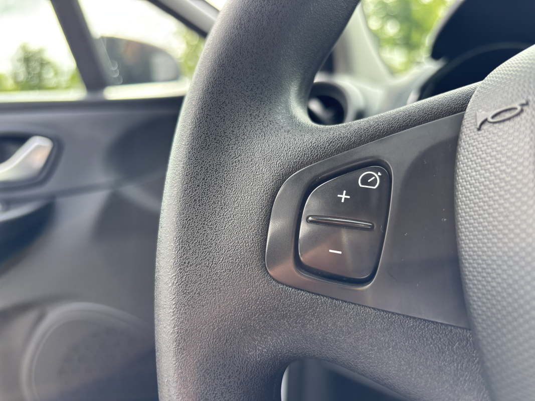 Renault Clio — 20