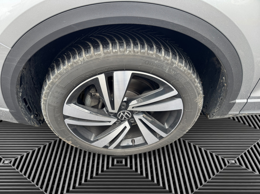 Volkswagen T-roc — 10