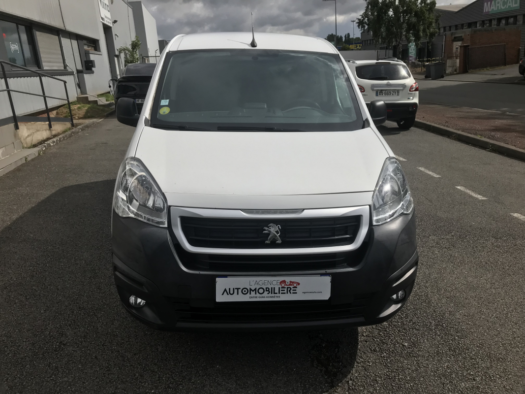 Peugeot Partner — 9
