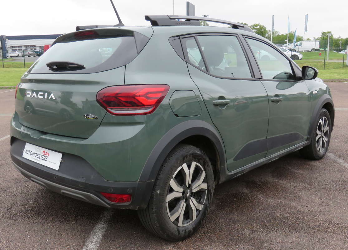 Dacia Sandero — 5