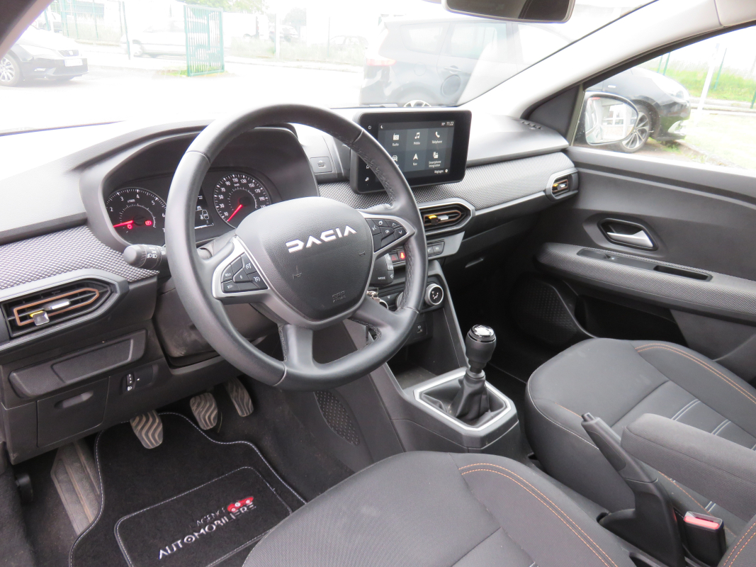 Dacia Sandero — 9