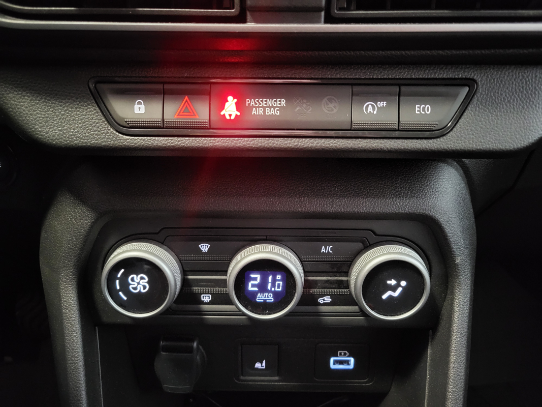 Dacia Sandero — 23