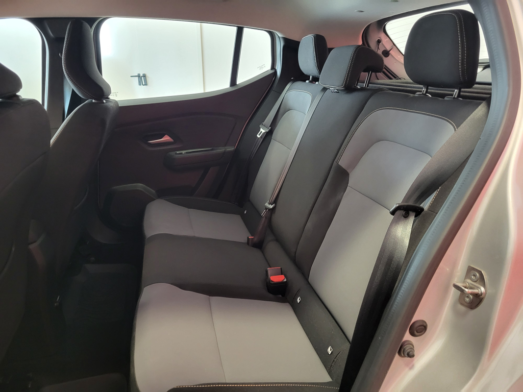 Dacia Sandero — 13
