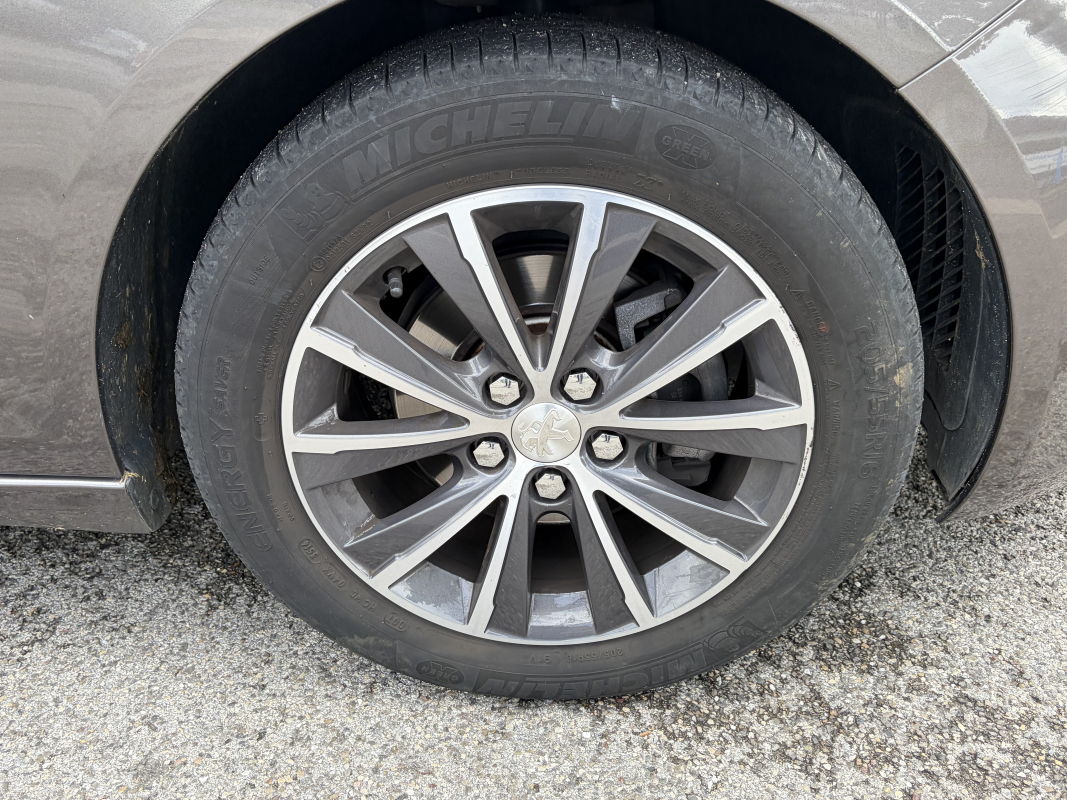 Peugeot 308 — 20