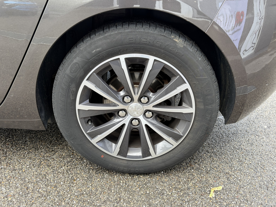 Peugeot 308 — 22
