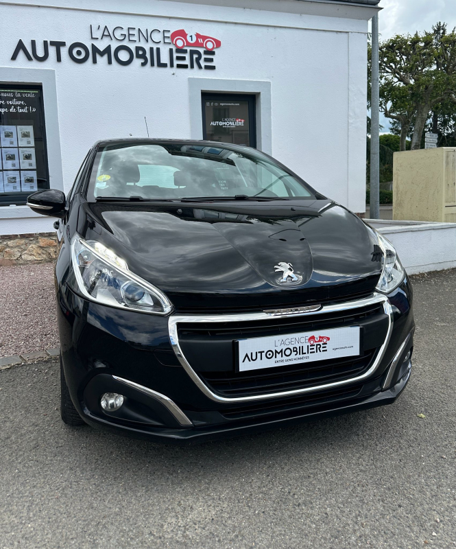 Peugeot 208 — 2