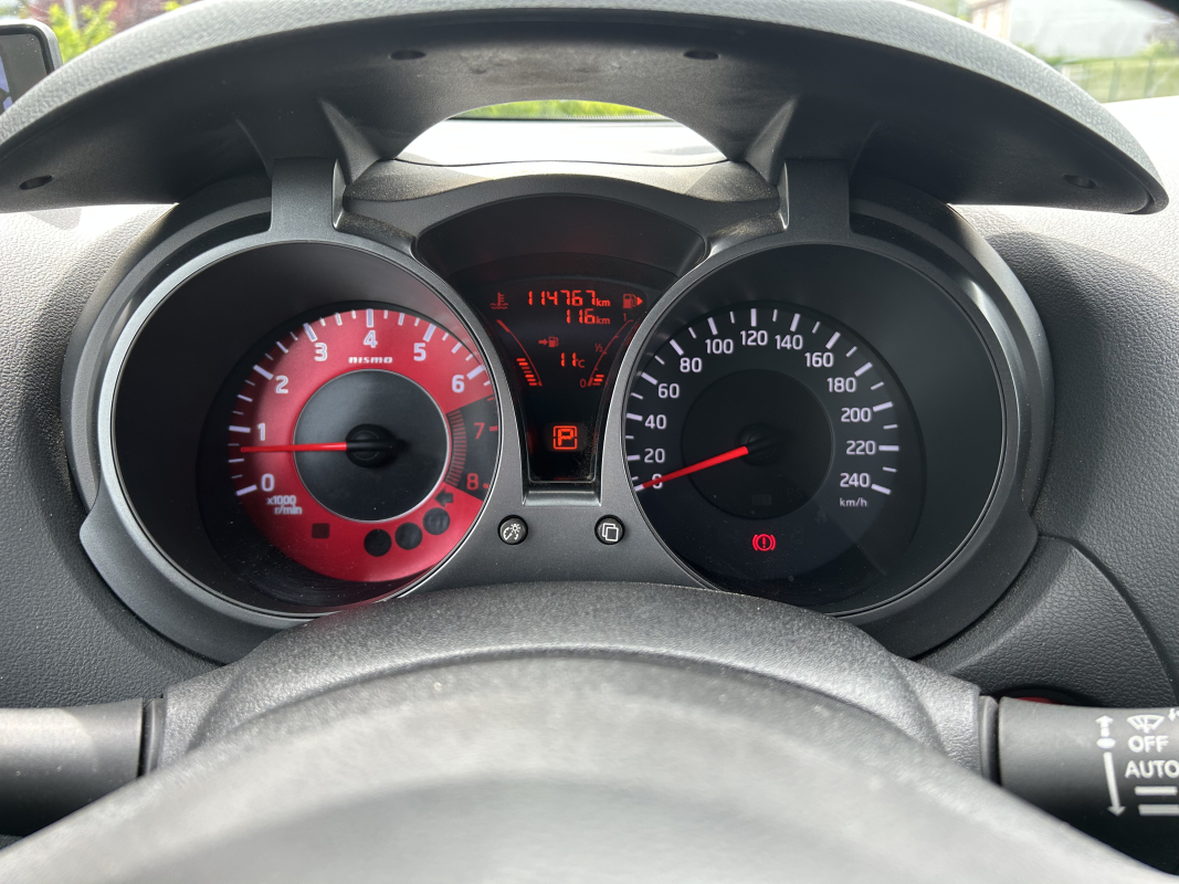 Nissan Juke — 15