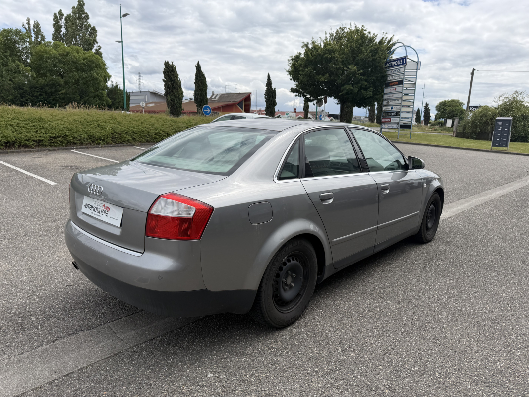 Audi A4 — 5