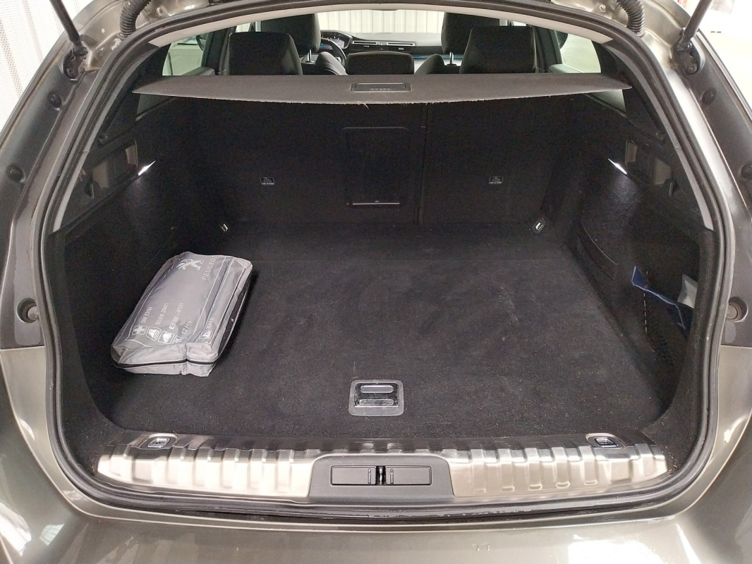Peugeot 508 SW — 18