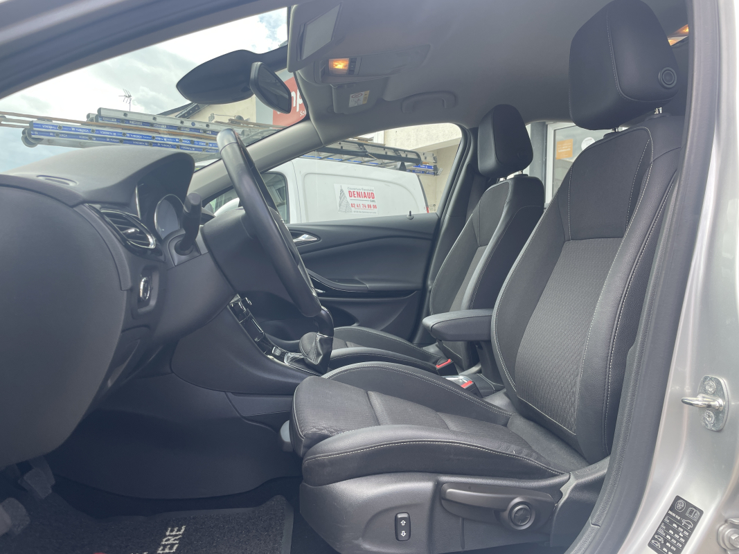 Opel Astra — 13