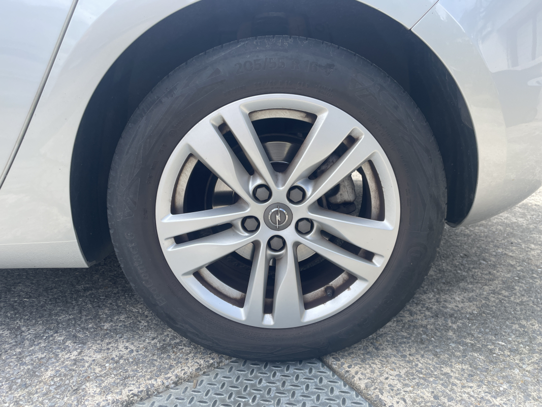 Opel Astra — 19