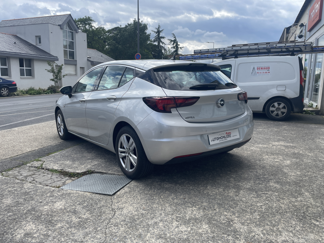 Opel Astra — 7