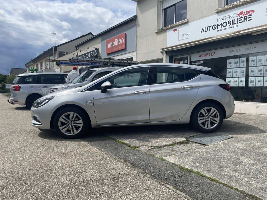 Opel Astra — 8